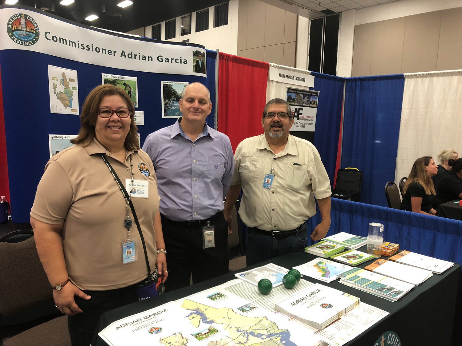 Maria_at_Pasadena_Fair23 Maria_at_Pasadena_Fair23